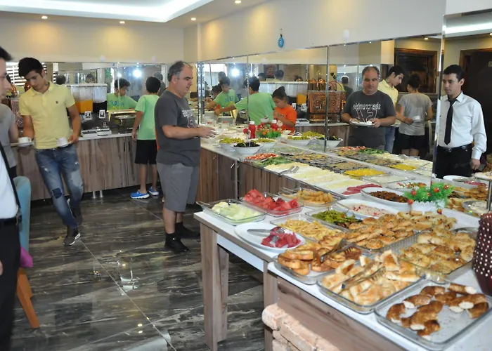 Eurobest מלון 3*